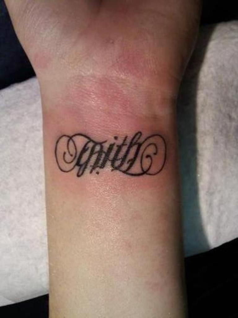 69 Adorable Faith Wrist Tattoos
