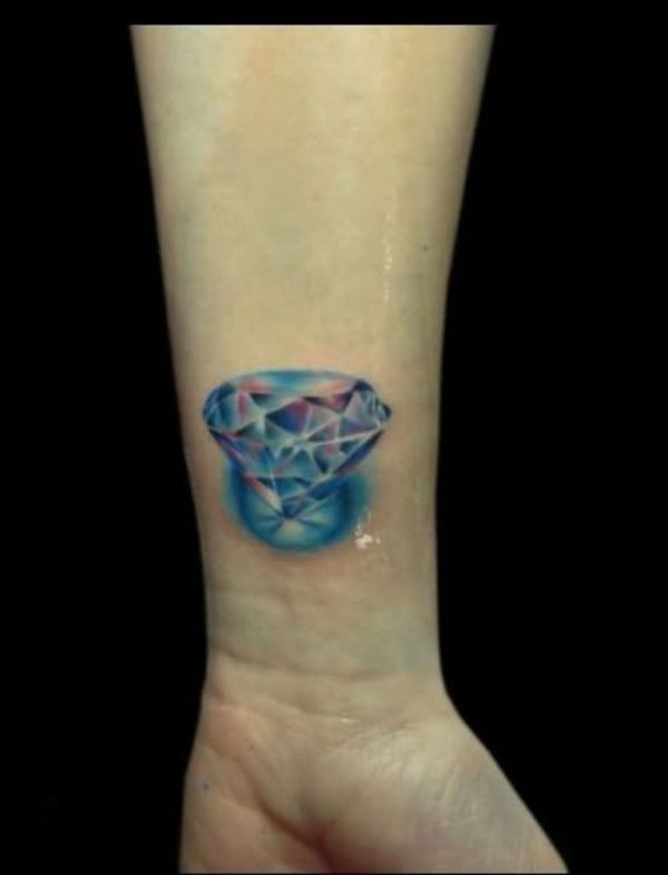 3D Diamond Tattoo On Wrist