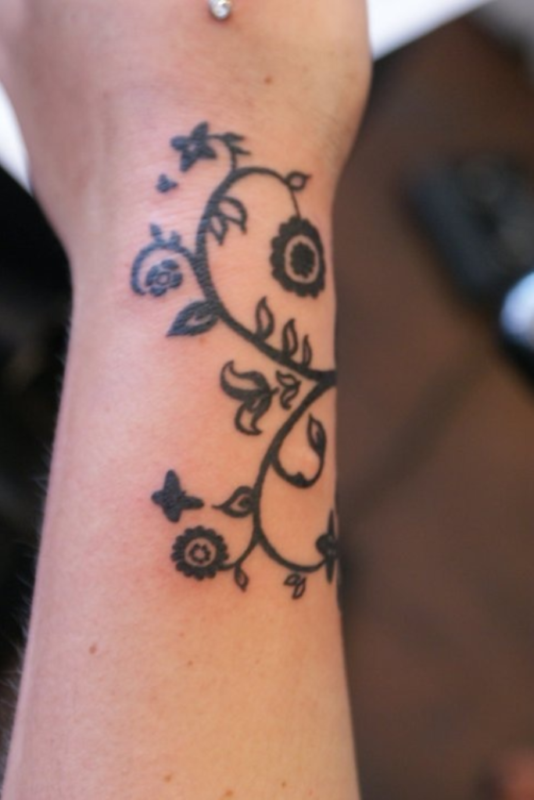 Amazing Flower Tattoos For The Wrist