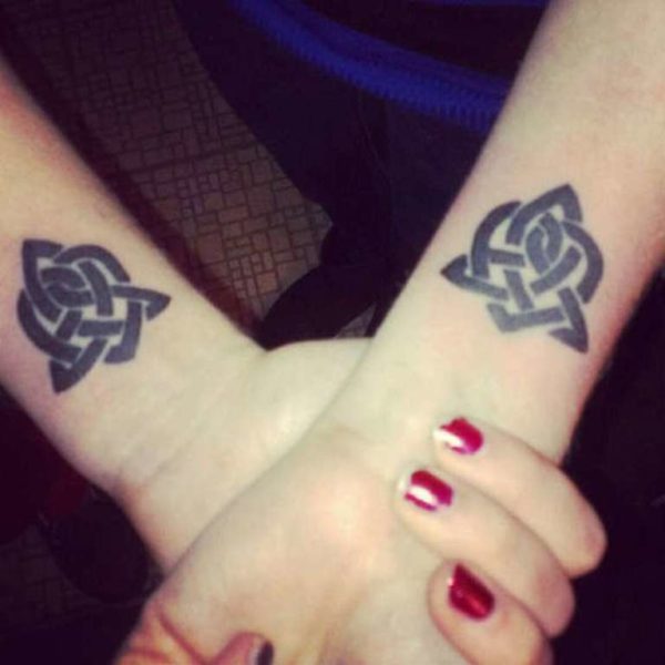 Black Celtic knot Tattoo