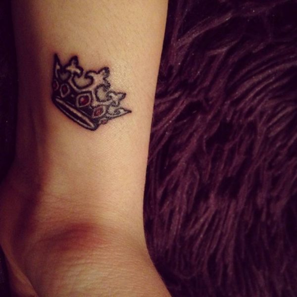 Beautiful Crown Tattoo Design