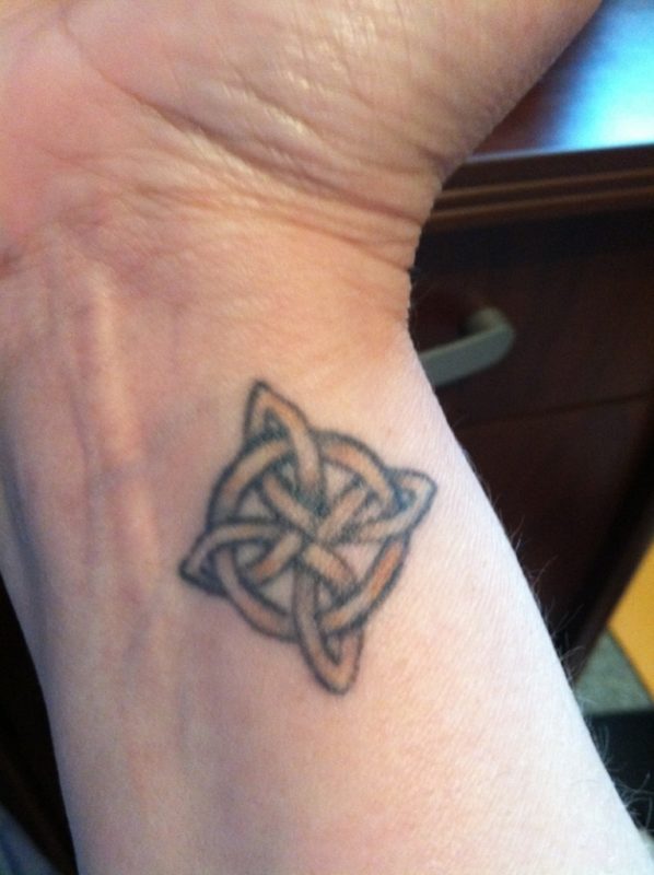 Fantastic Celtic knot Tattoo