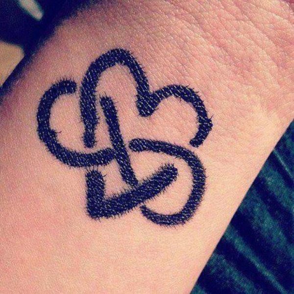Complicate Design Heart Tattoo On Wrist