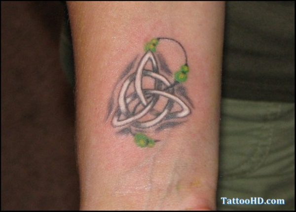 Graceful Celtic knot Tattoo