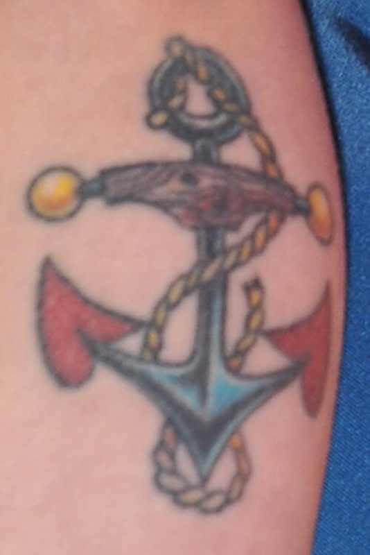 Kelly Osbourne Anchor Tattoo