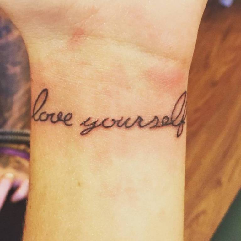 78 Elegant Love Tattoos Designs For Your Wrists.