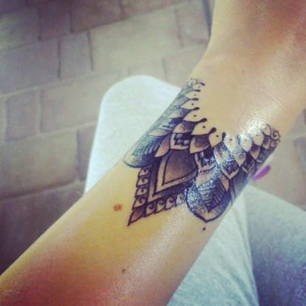 Mandala Tattoo On Wrist 