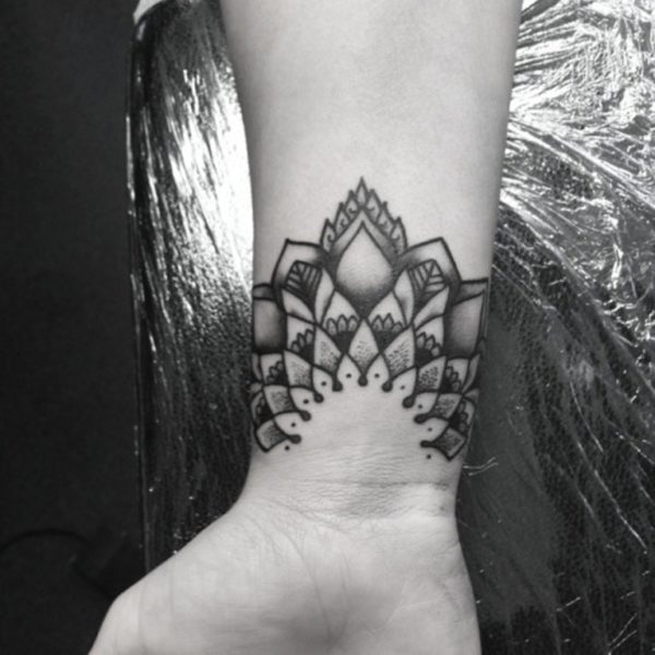 Mandala Tattoo On Wrist 