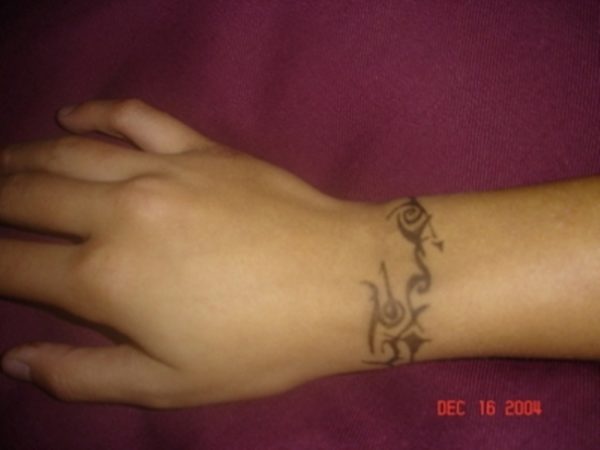 Nice Bracelet Tattoo On Wrist