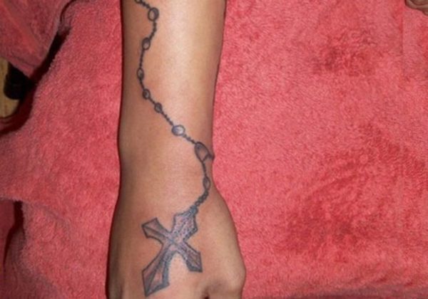 Nice Rosary Tattoo On Wrist 