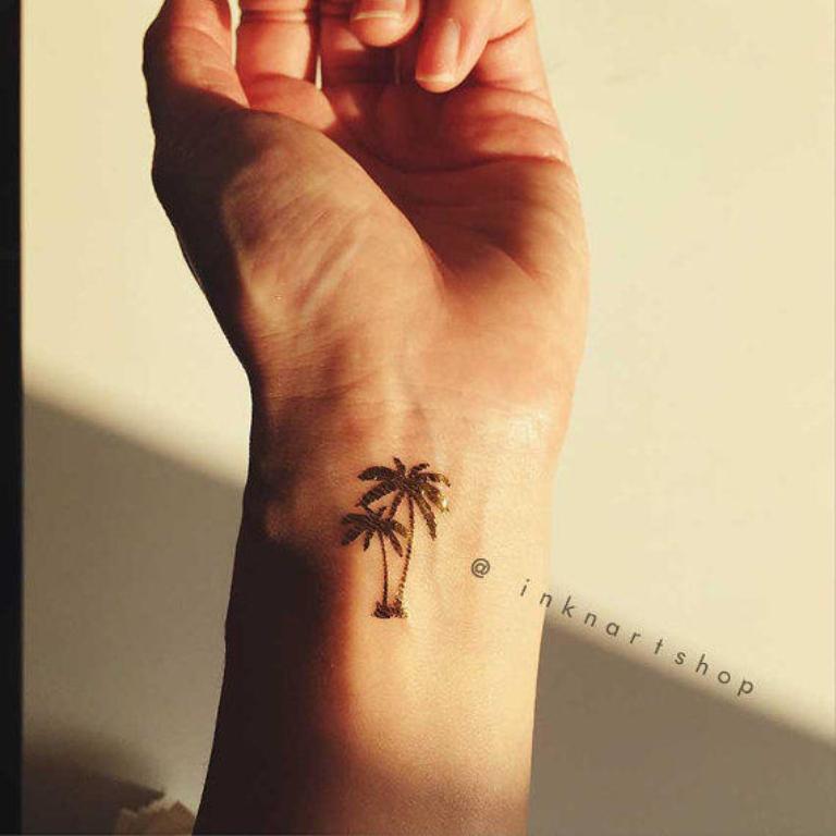 77 Attractive Tree Wrist Tattoos Design