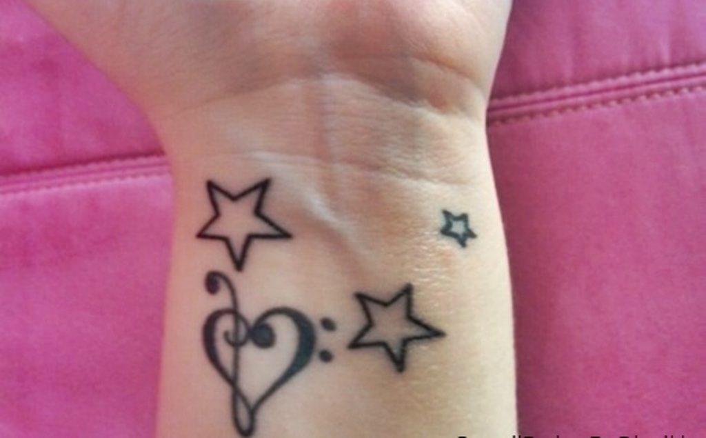 41 Awesome Music Notes Tattoos On Wrists