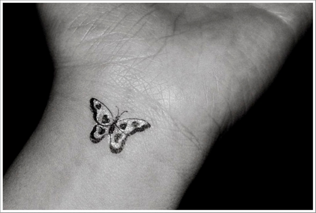 80 Fantastic Butterflies Wrist Tattoos Design