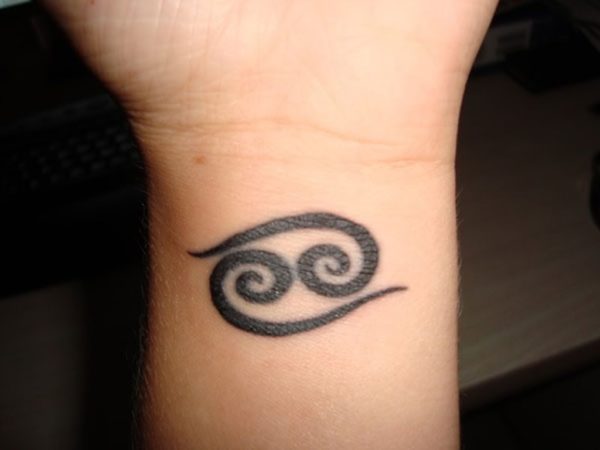 Tribal Tattoo On Wrist