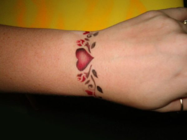 Wrist Flower Bracelet Tattoo