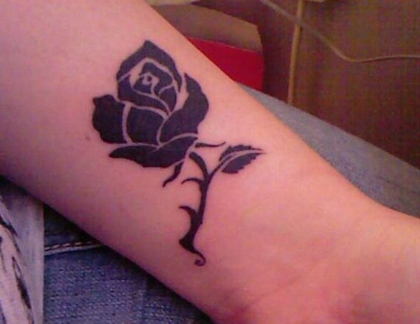 Black Rose Tattoo Design