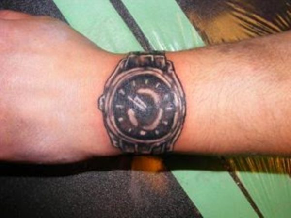 Cute Clock Tattoo On Wrist