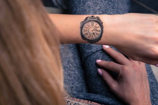 Cute Wrist Clock Tattoo