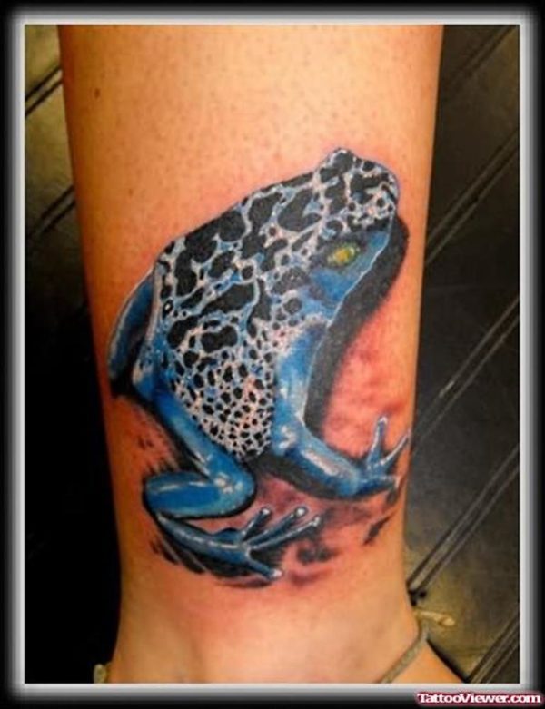 Nice Blue Frog Wrist Tattoo